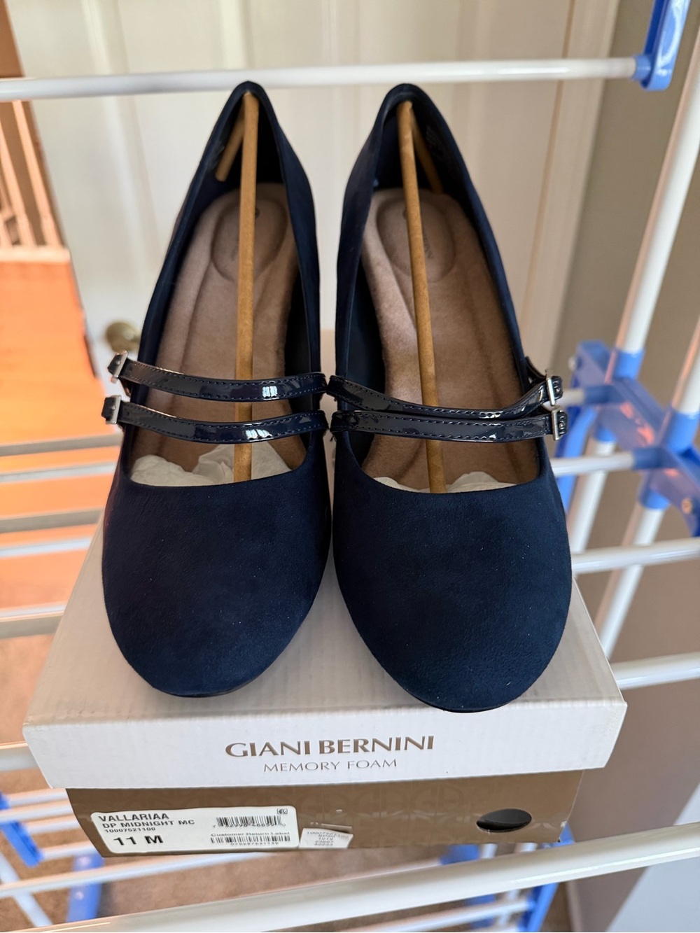 Giani Bernini Navy Double-Strap Mary Jane Heels